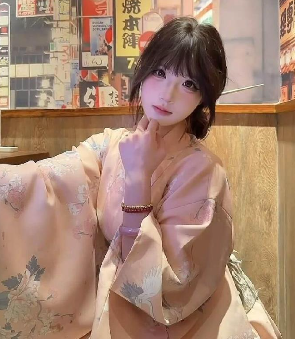 屋顶吐司边个人简介 写真及视频欣赏分享-N5次元